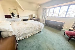 Bedroom- click for photo gallery